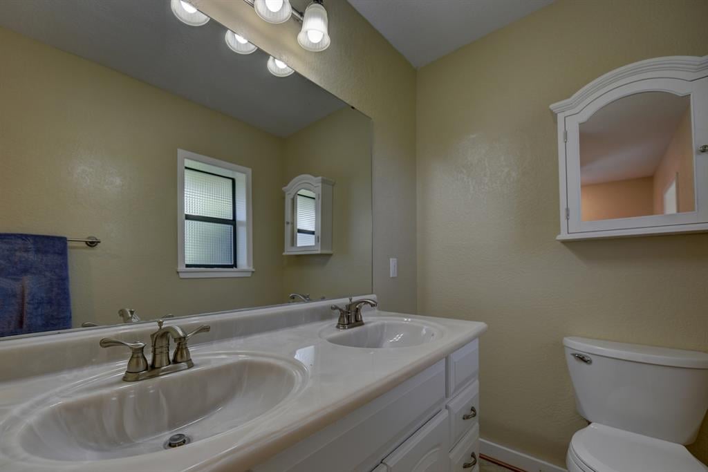 3500 Harris Spring Lane