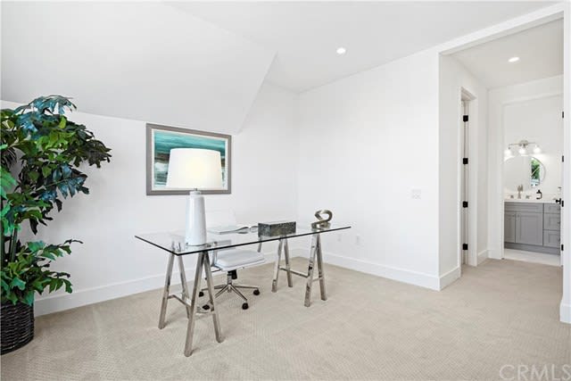 417 Holmwood, Newport Beach