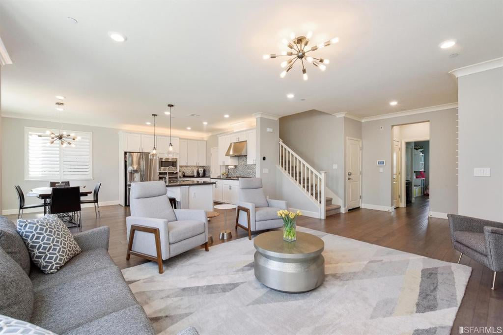 351 Crestview Cir Daly City, CA 94014