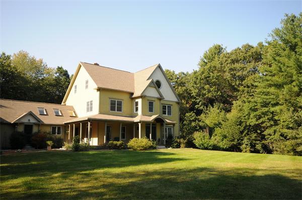9 Oakdale Ln