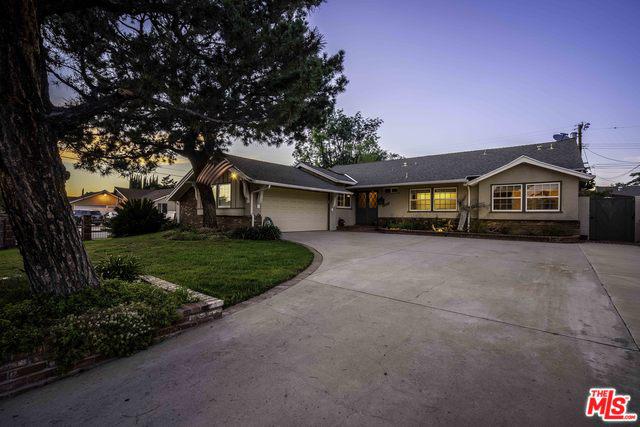 15955 Acre St, North Hills, CA