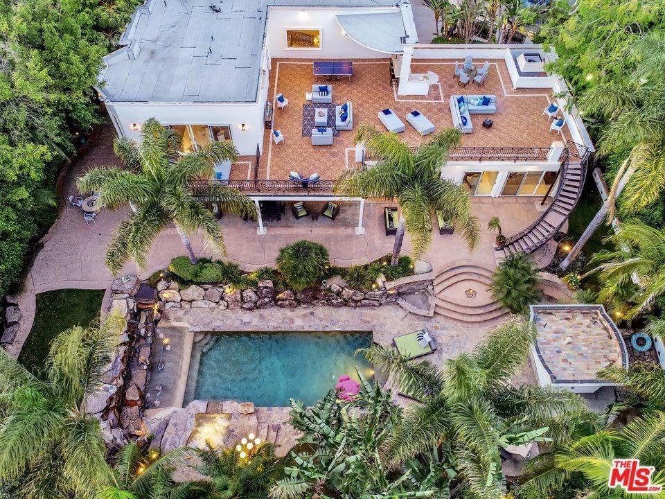 Cascade Estate