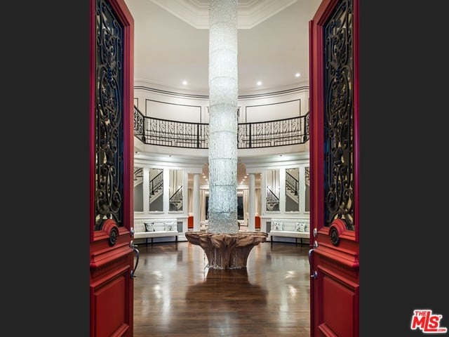 Opulent Paradise
