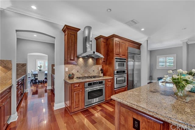 296 E Bay, Costa Mesa