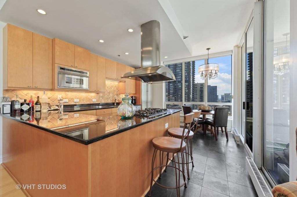 55 E Erie St #1901