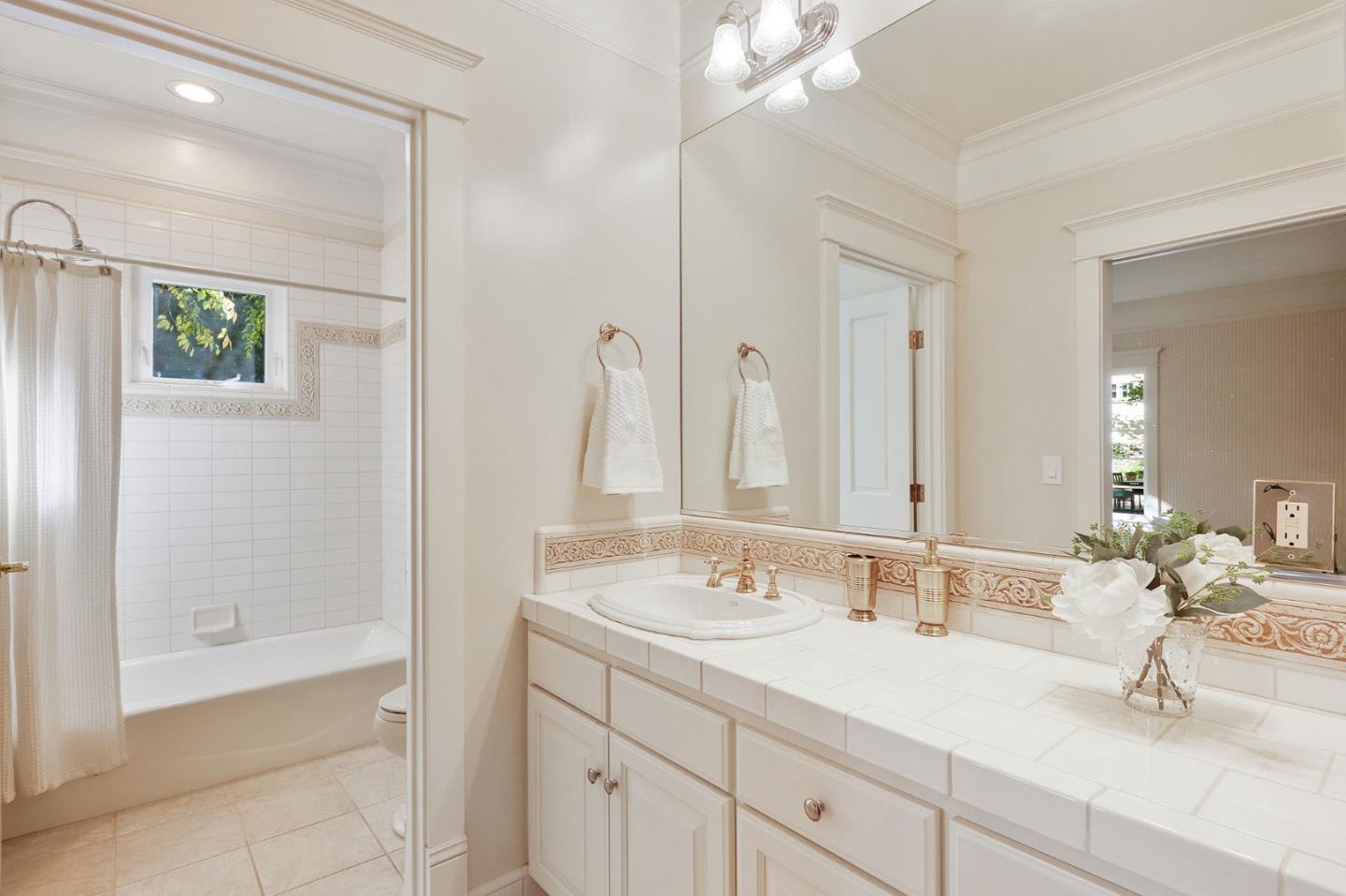 17930 Vineland Avenue, Monte Sereno
