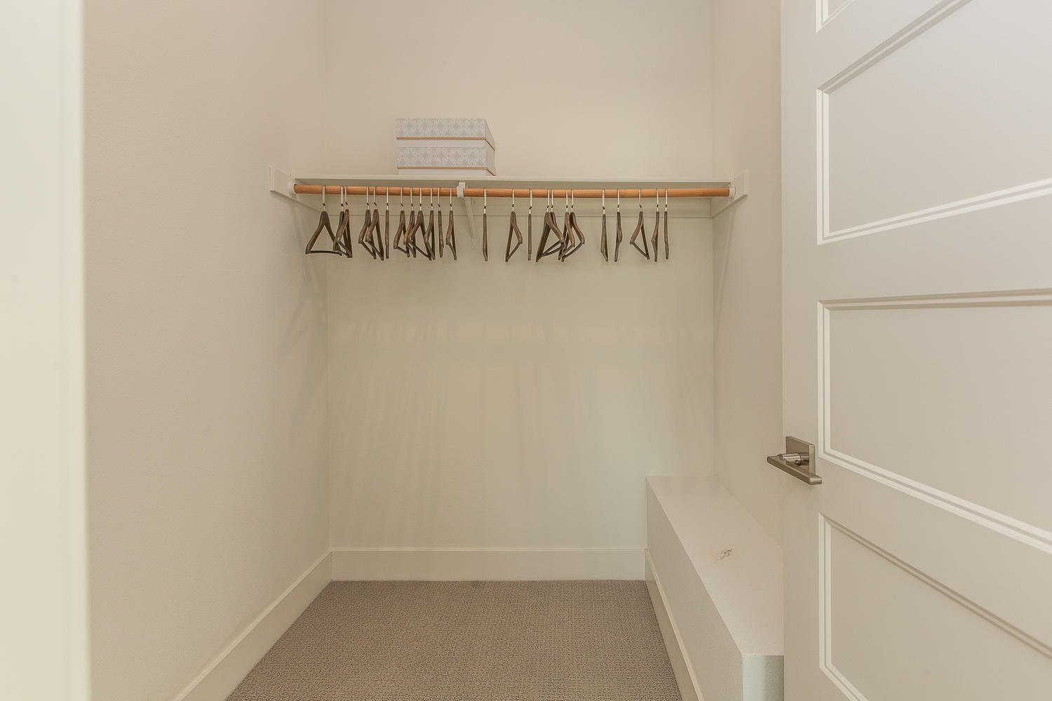 403 E Taylor Ave