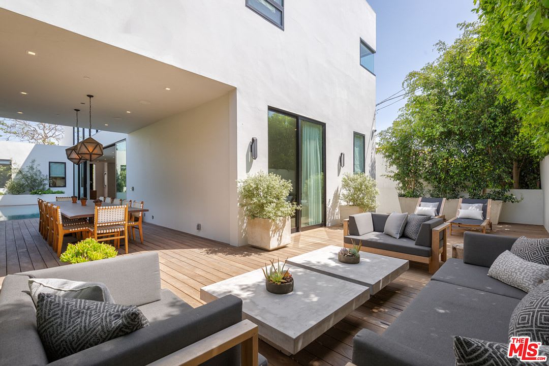 Oasis Grove
