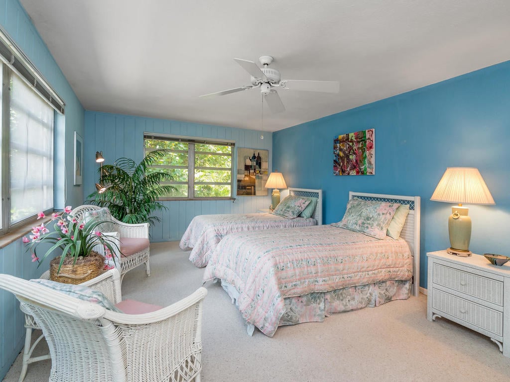 Siesta Key - Sanderling Rd
