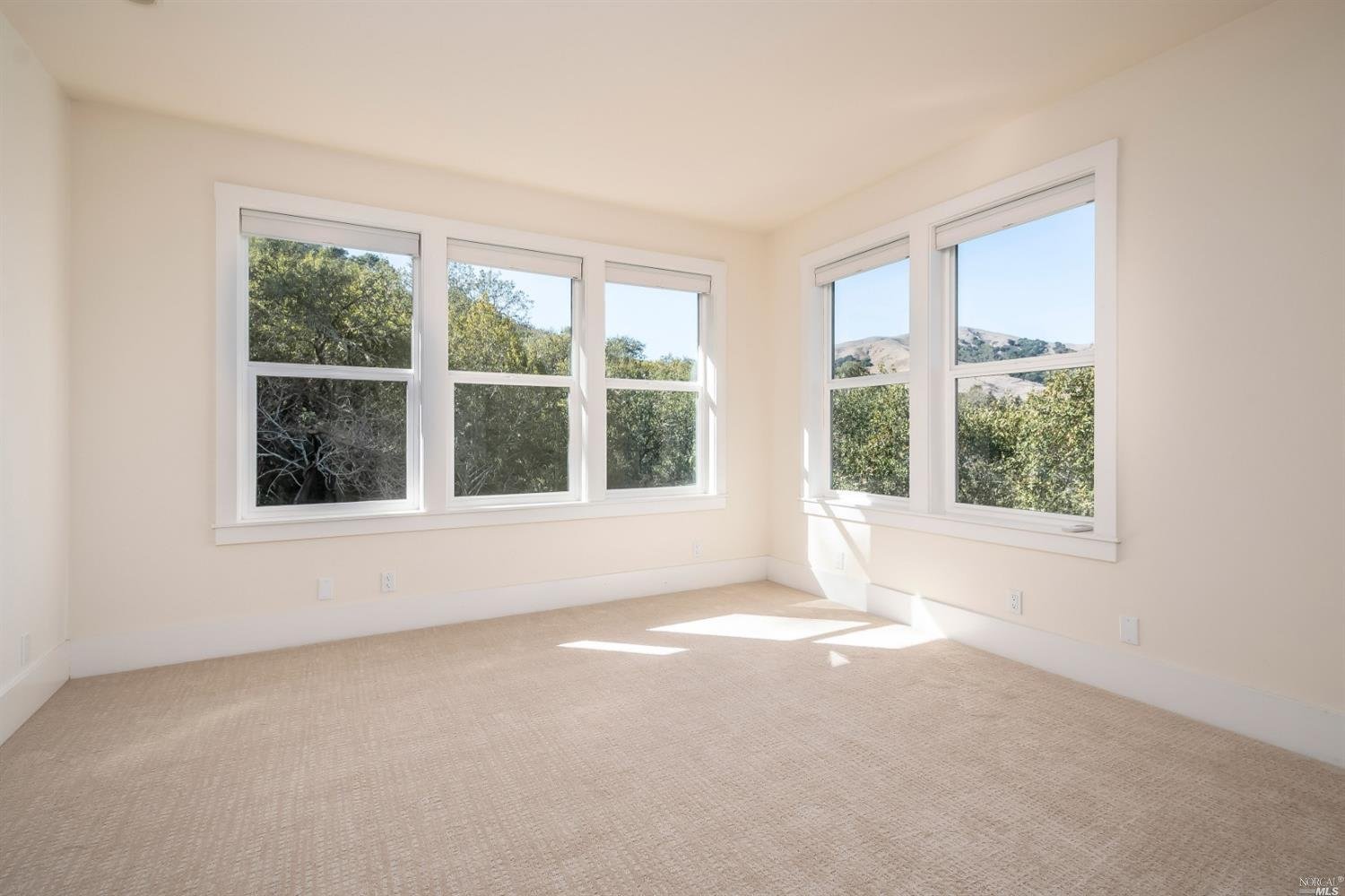 52 Tappan Rd