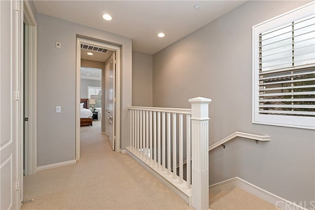 131 Bright Poppy, Irvine 