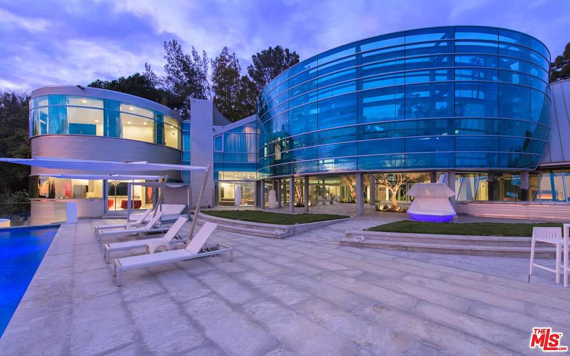 Estate Opulent
