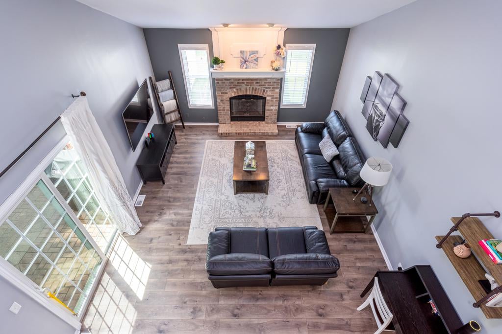 9 Horseshoe Ct