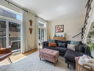 849 W Buckingham Place Unit: G