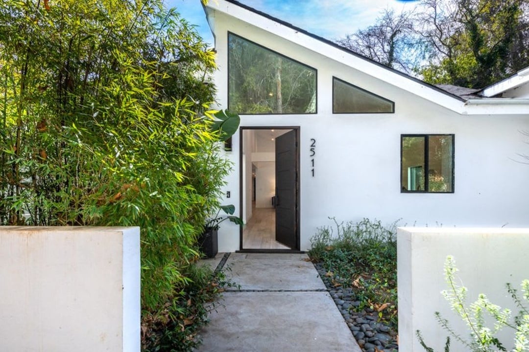 Golden Elysian, Benedict Canyon Dr, 90210