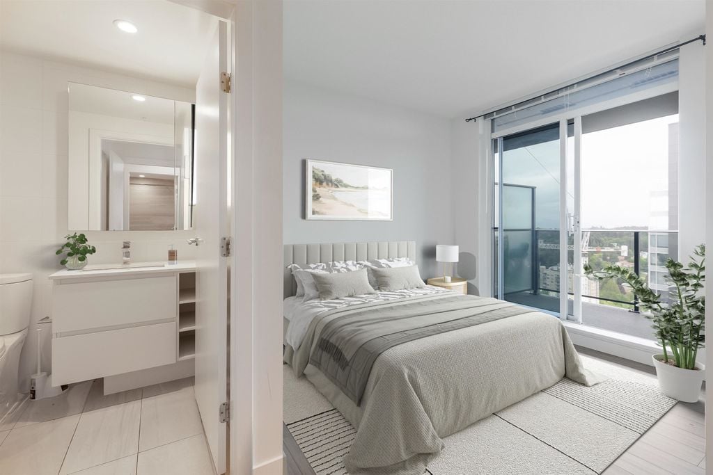 13615 Fraser Hwy, #2810