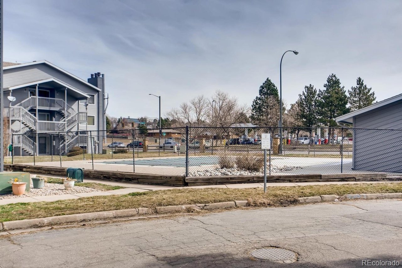 8100 W Quincy Avenue Unit# L7