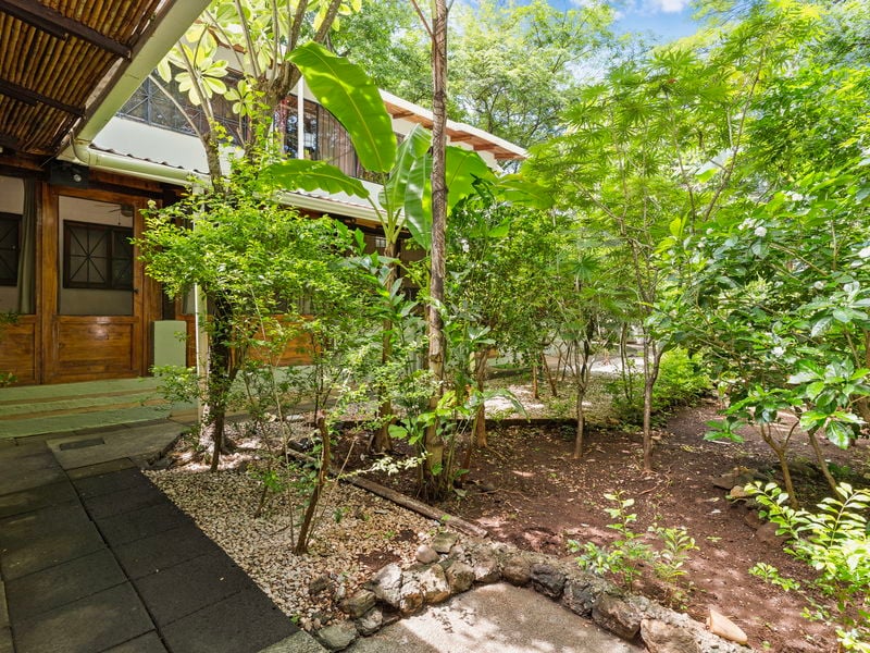 Casa Chandra | Income-Producing 7-Unit Property for Sale in Tamarindo, Costa Rica