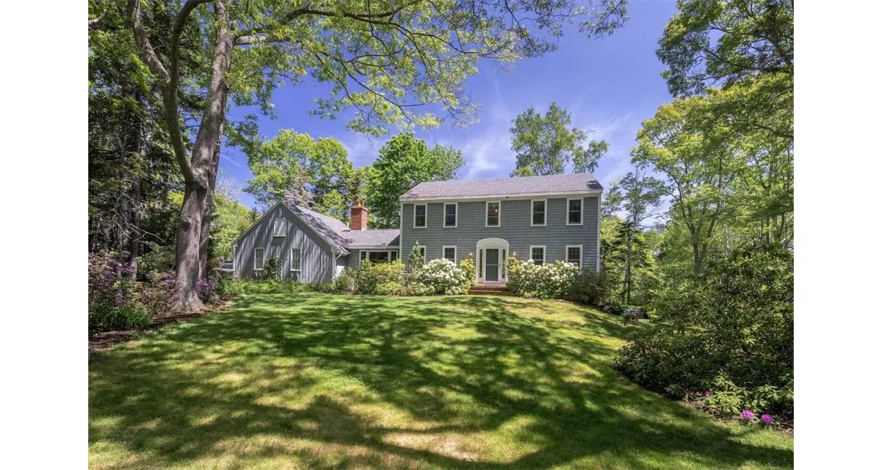 Home For Sale – 30 Hunts Point Road, Cape Elizabeth, Maine 04107