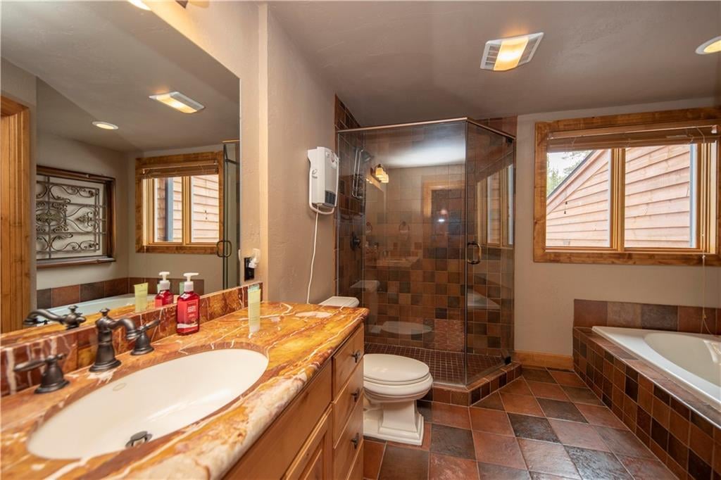 904 4 O Clock Rd, #3