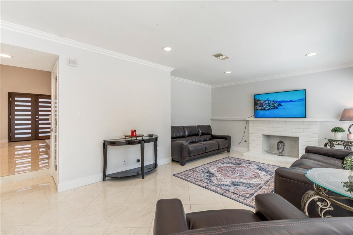 14102 Saarinen Court