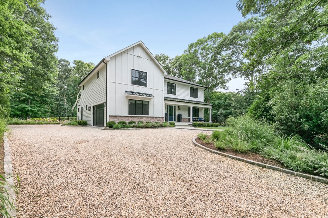 90 Roses Grove Rd