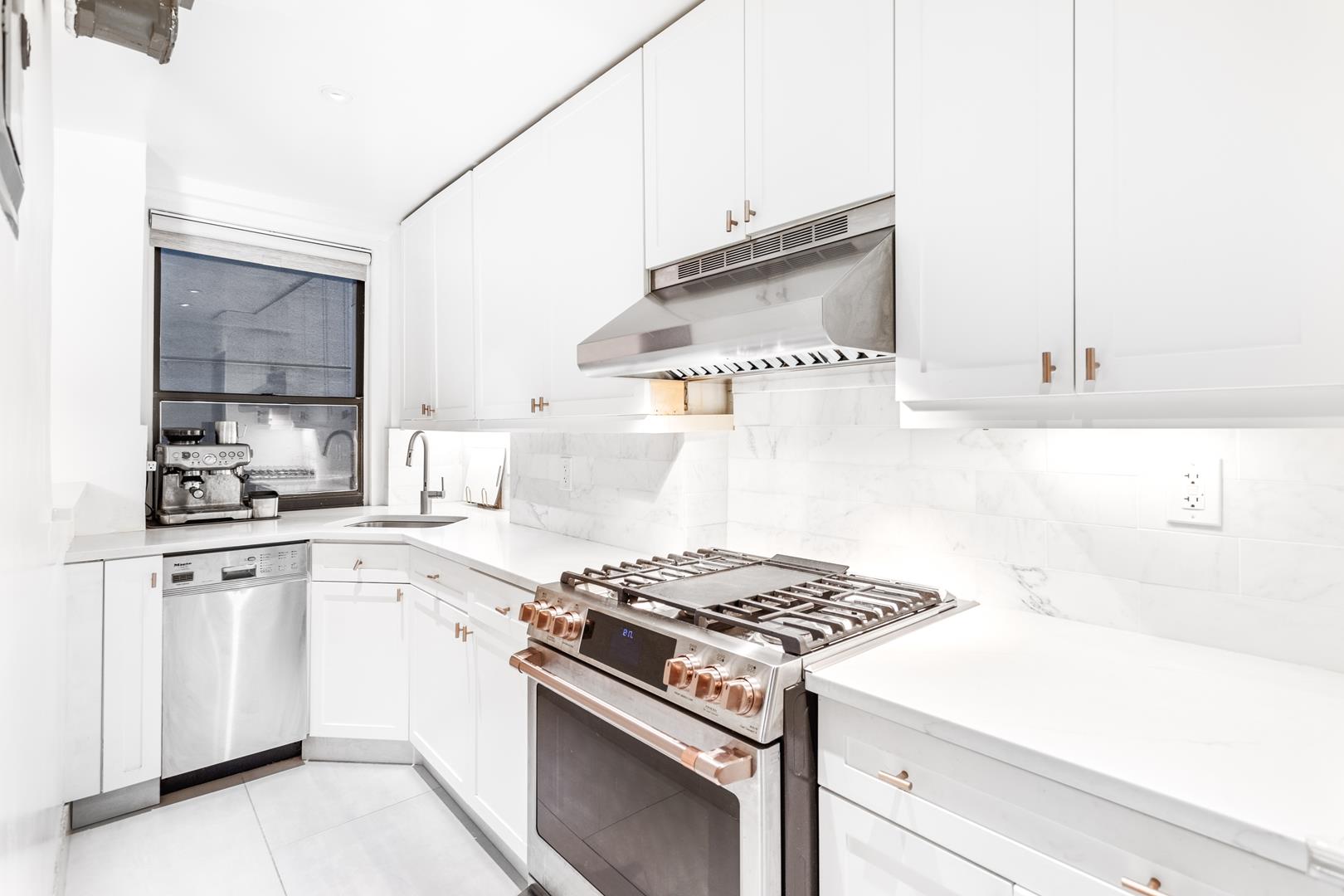 865 First Avenue, Apt 5-D
