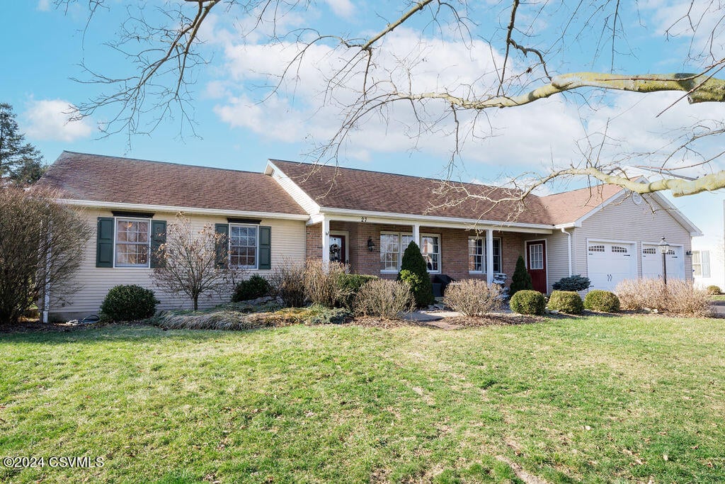 27 Baylor Blvd