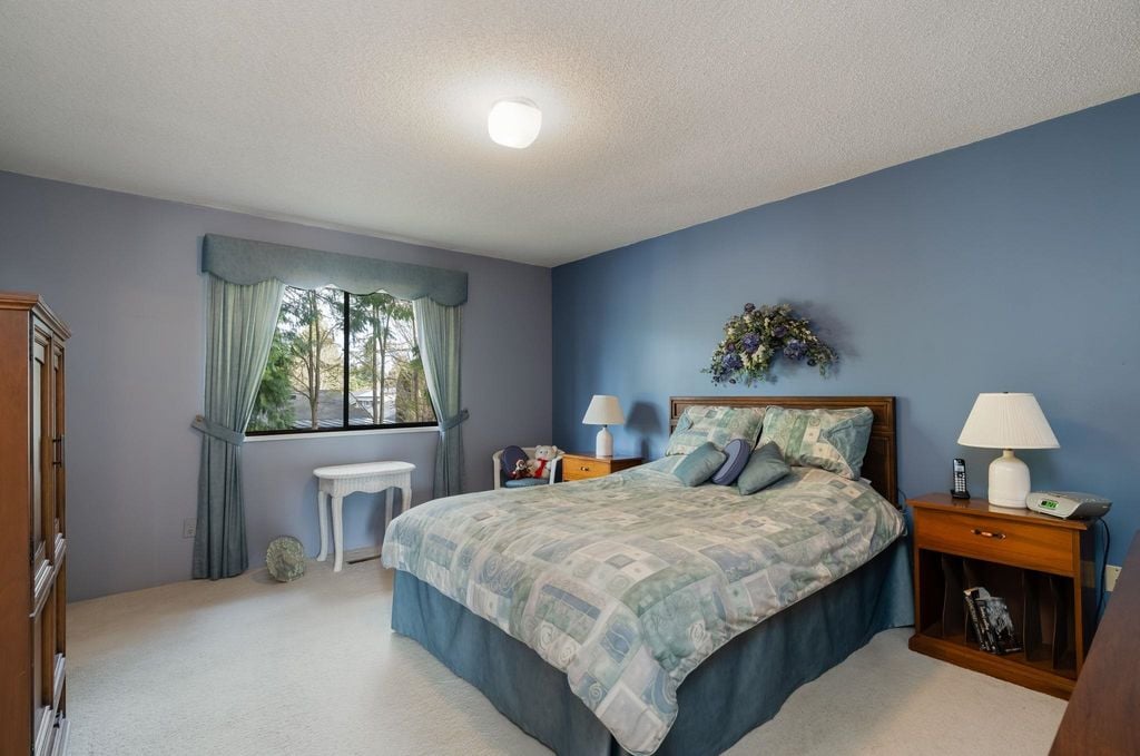 11487 Somerset Cres