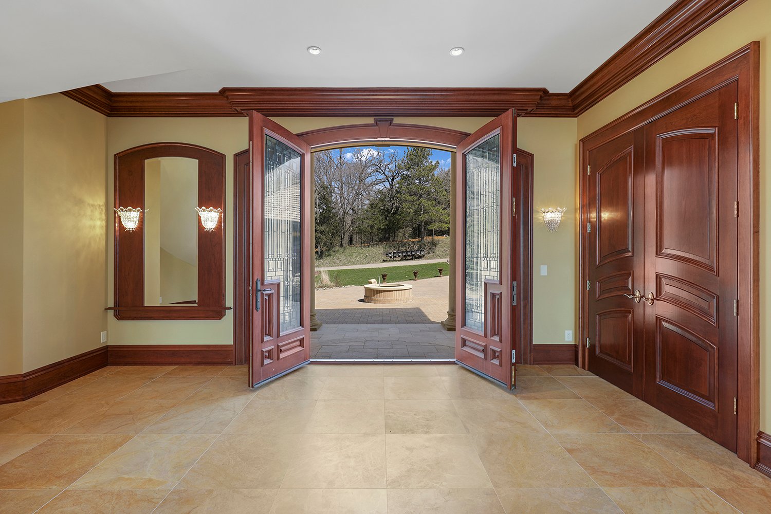 Unparalleled Views from the Bluffs of the Minnesota River Valley