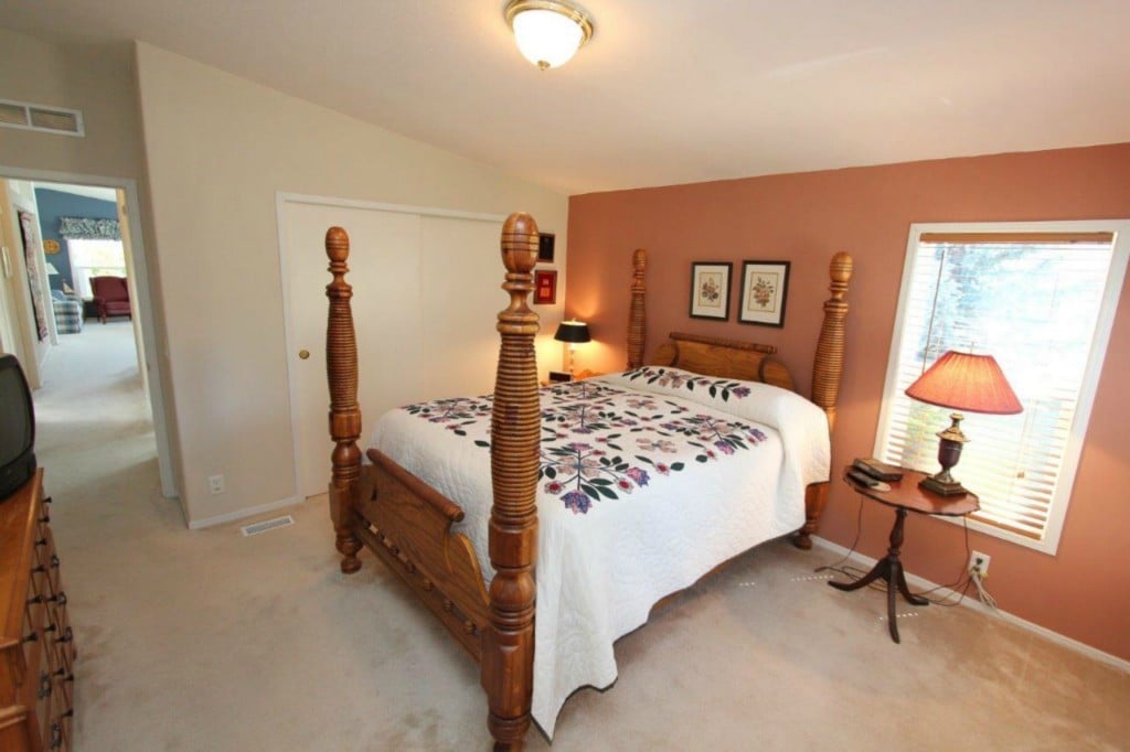 1004 Sunrise Dr
