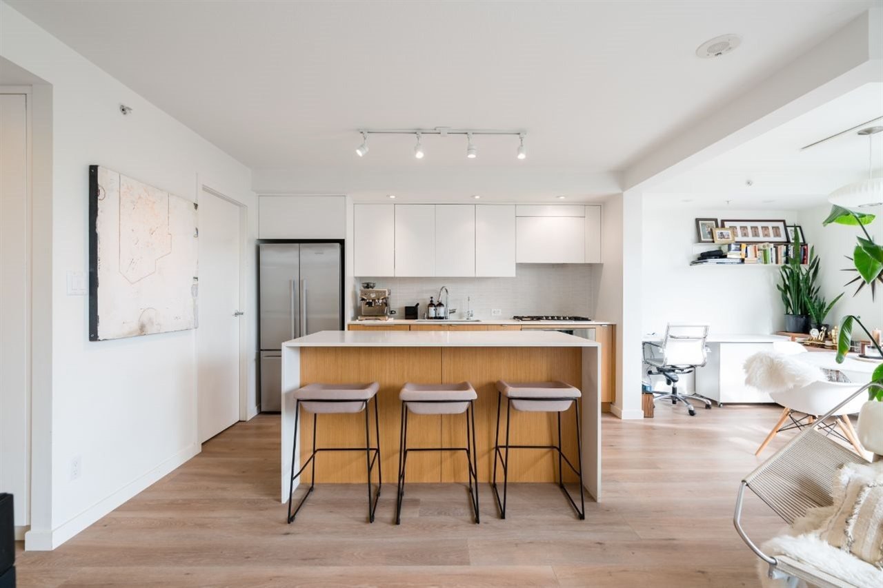 328 E 11th Ave, #304