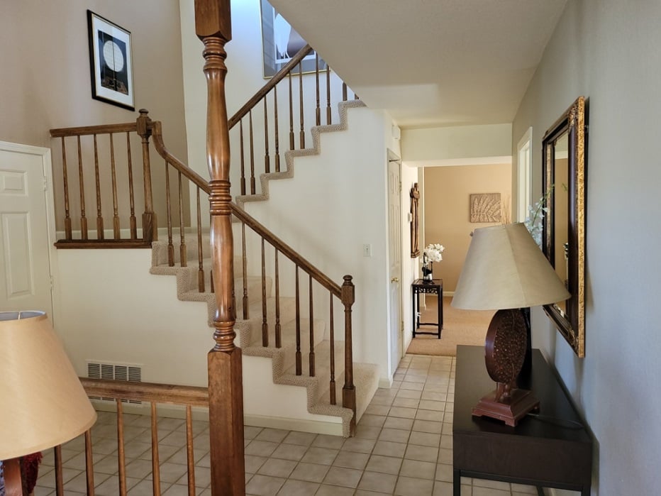 111 Sherwood Ln