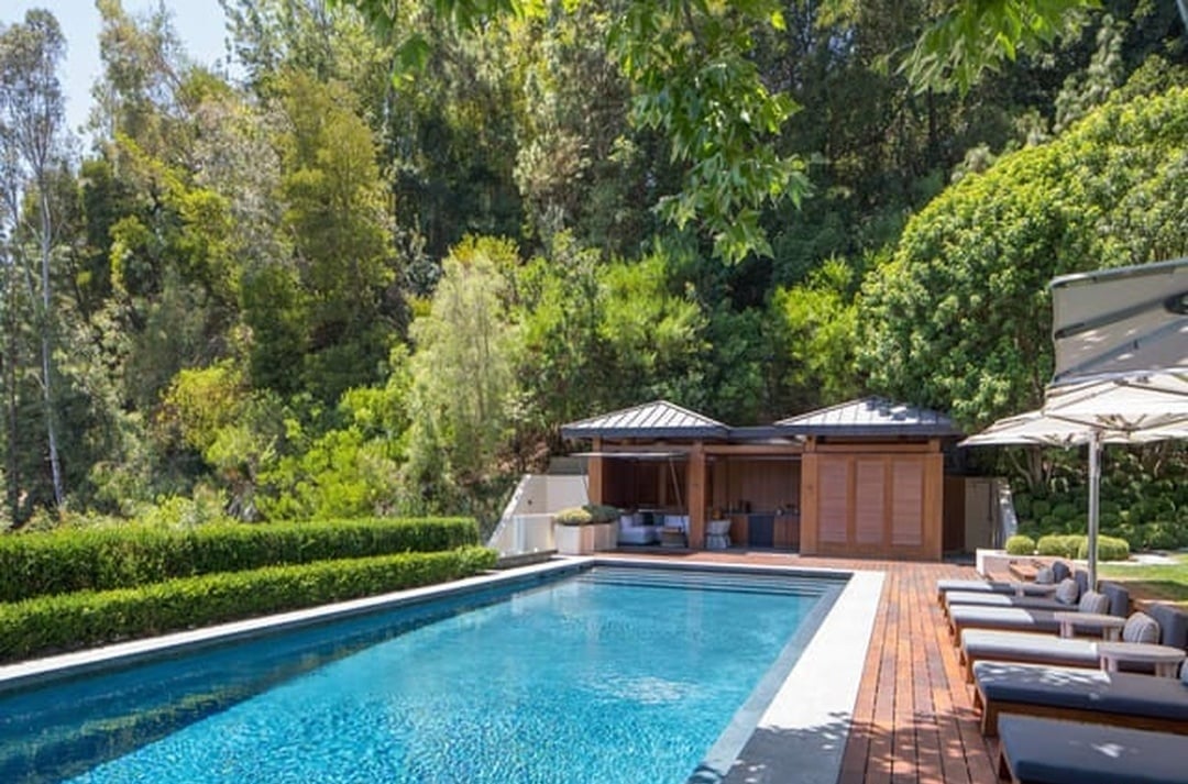 Blissful Manor
