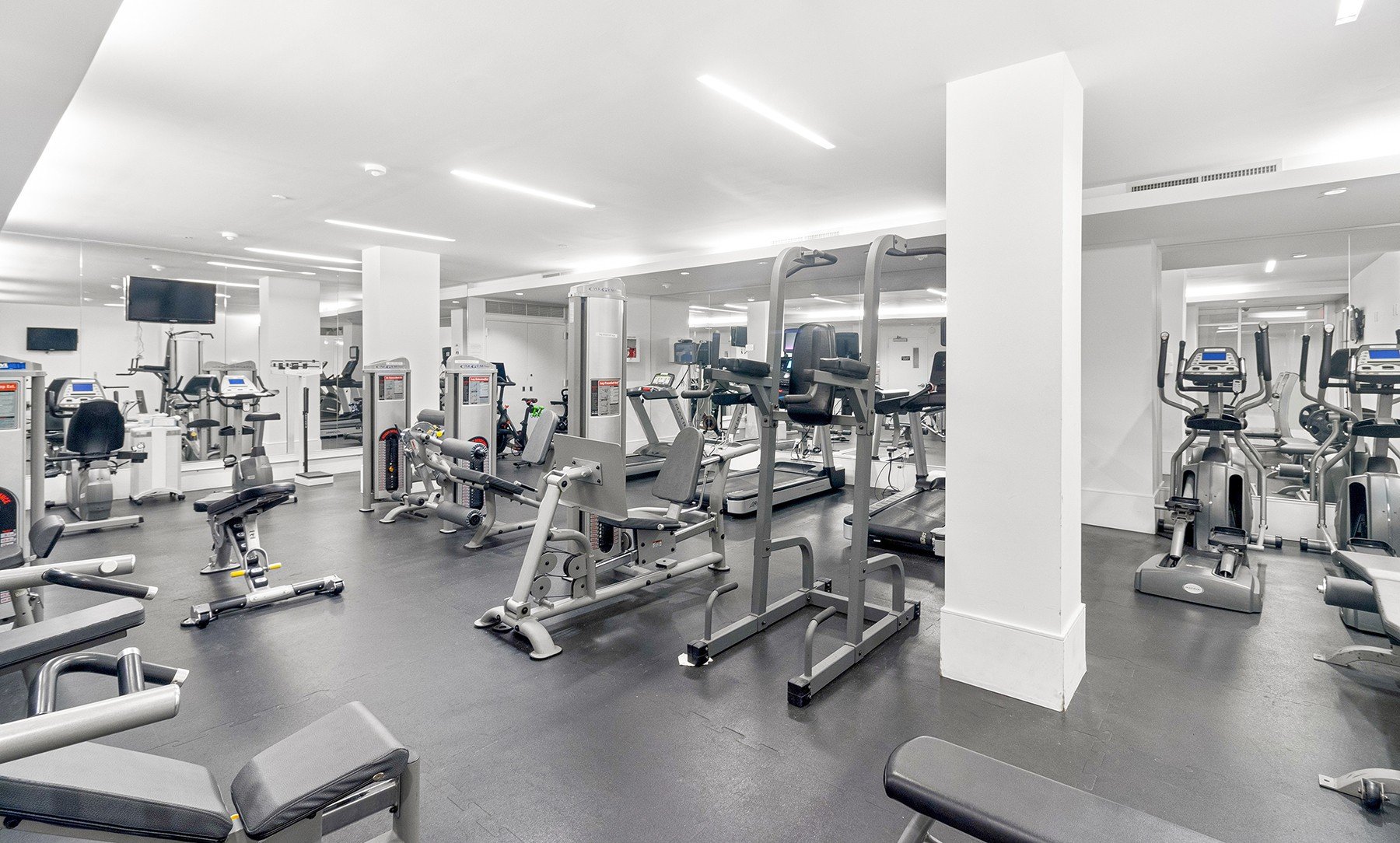 303 East 33rd Street, #4J