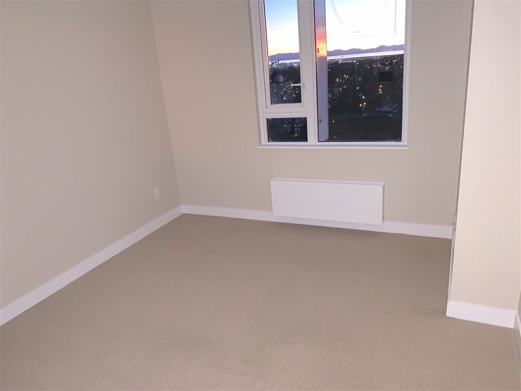488 SW Marine Dr, #2305