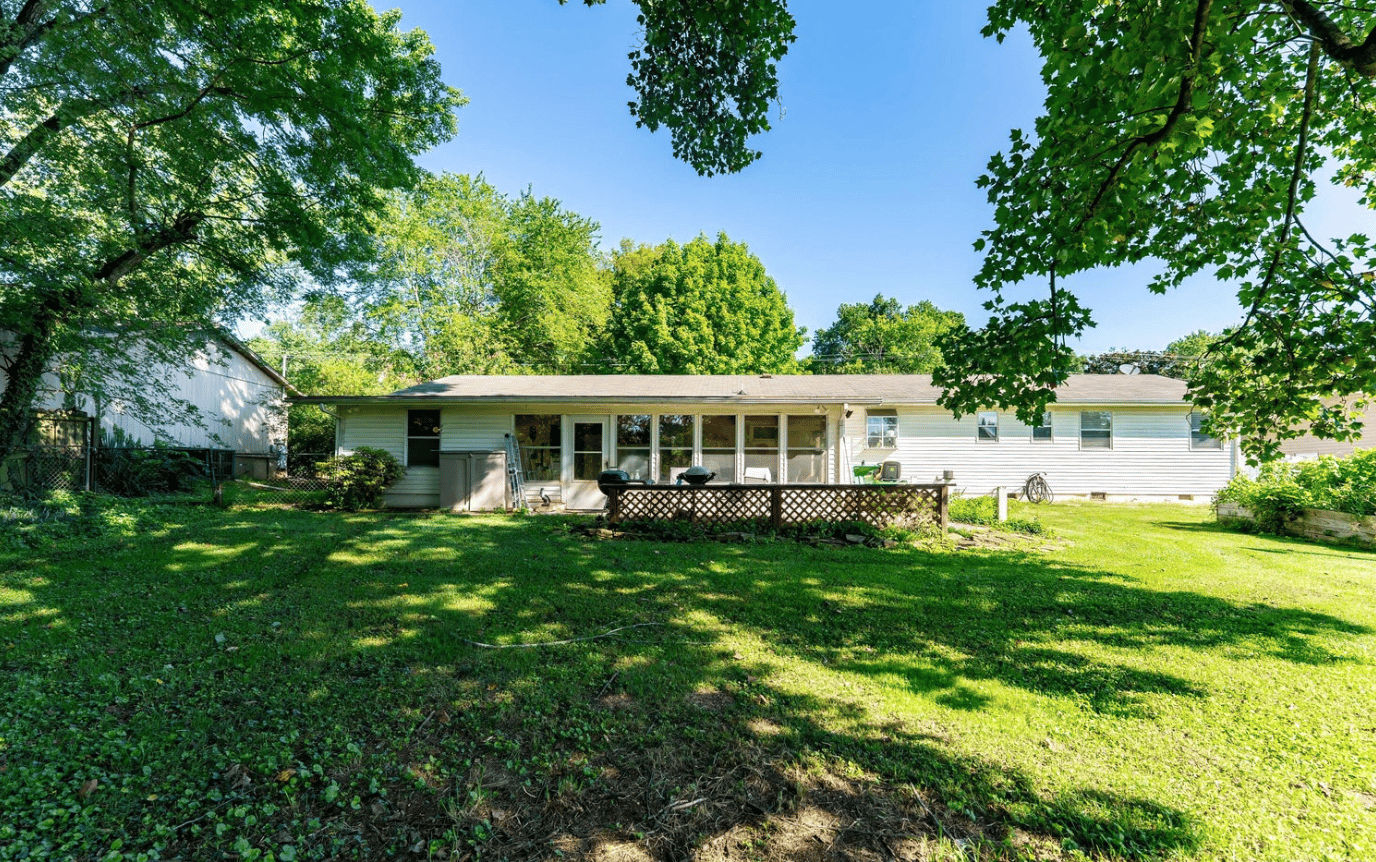 11916 Midhurst Drive