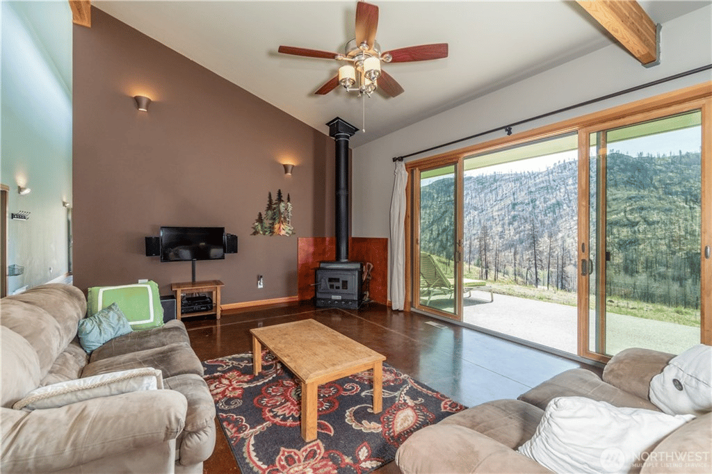 506 Antoine Creek Rd