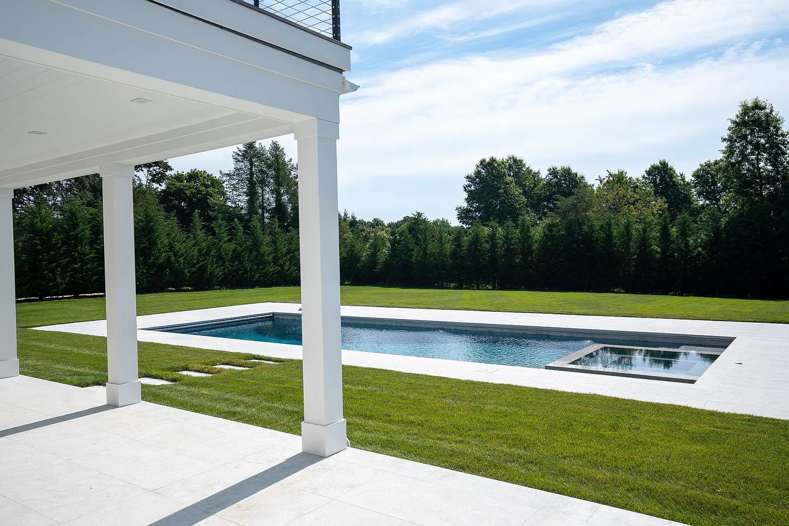 298 Montauk Hwy