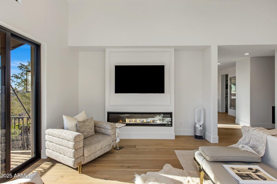 11268 E Moonlight CYN