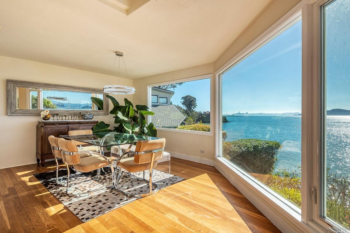 411 Western Dr