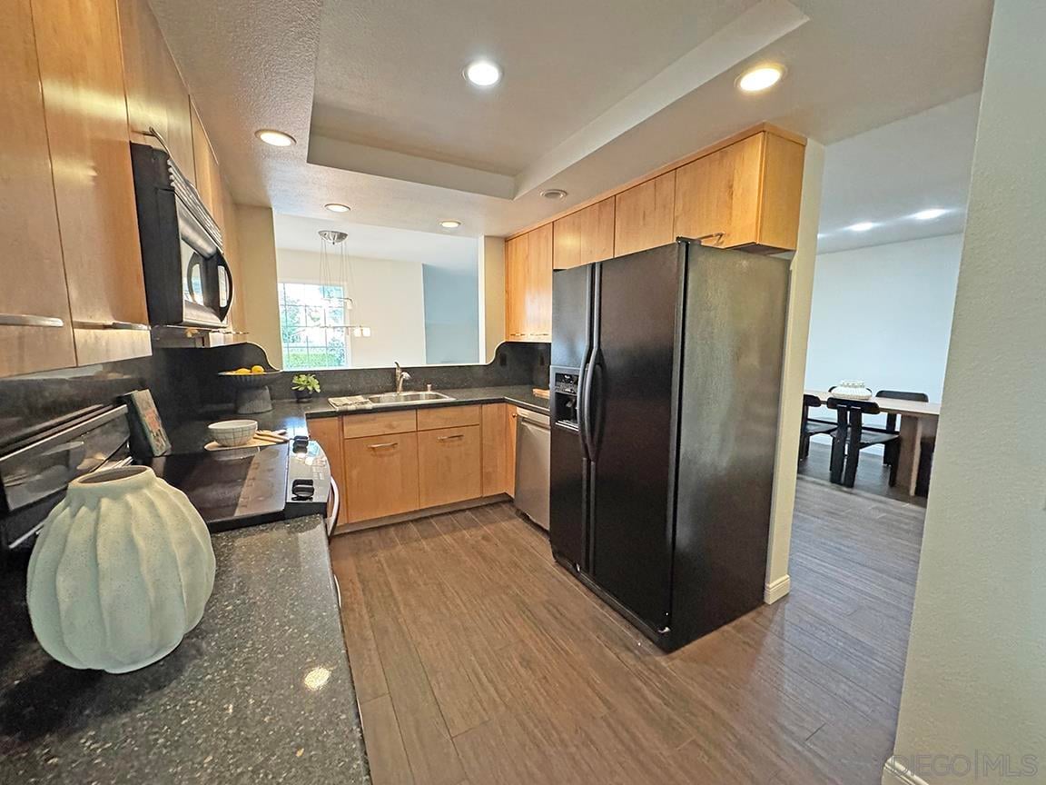 2953 Old Bridgeport Way, San Diego, CA 92111