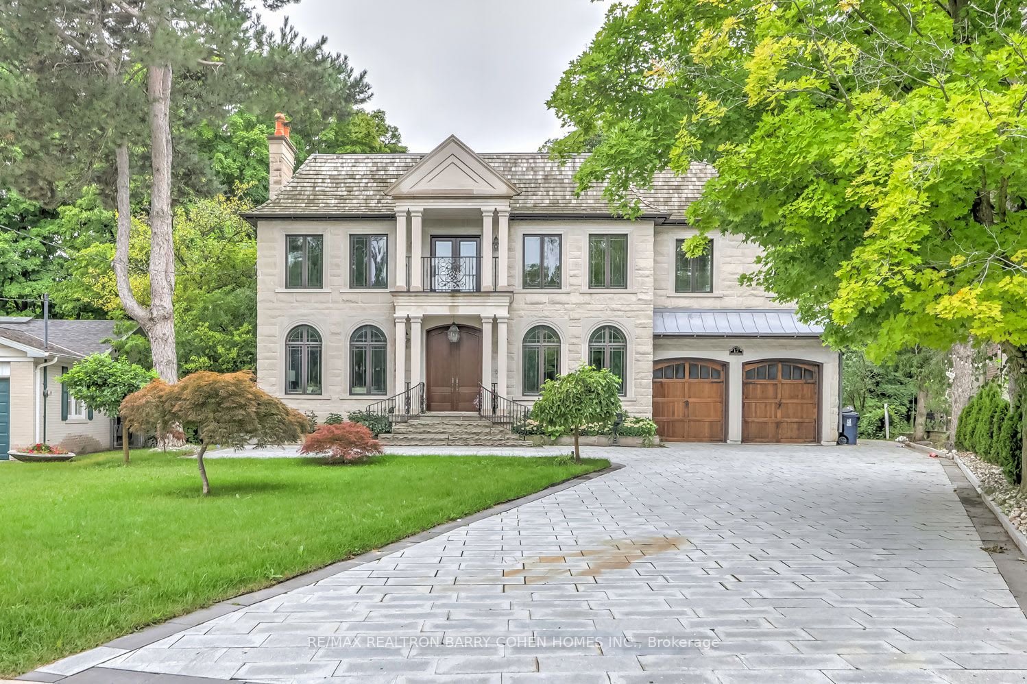 SOLD: Elegance & Luxury At Its Finest