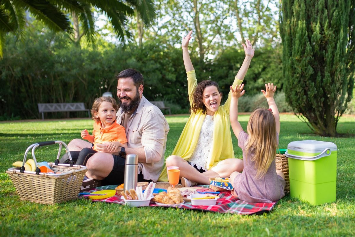 parks-in-beverly-hills-for-family-activities