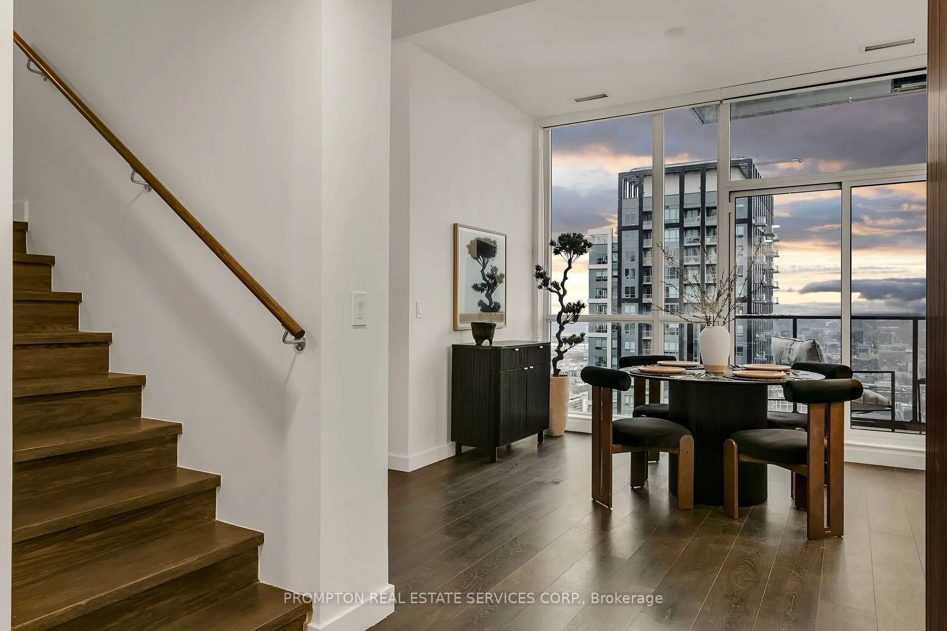 TWO-STOREY DREAM PENTHOUSE IN TORONTO
