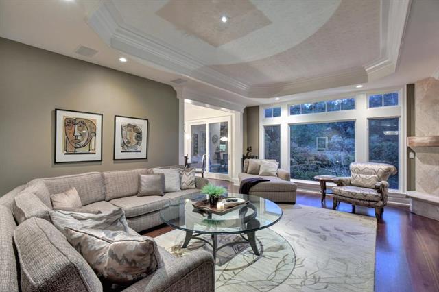 38 Alpine Ave