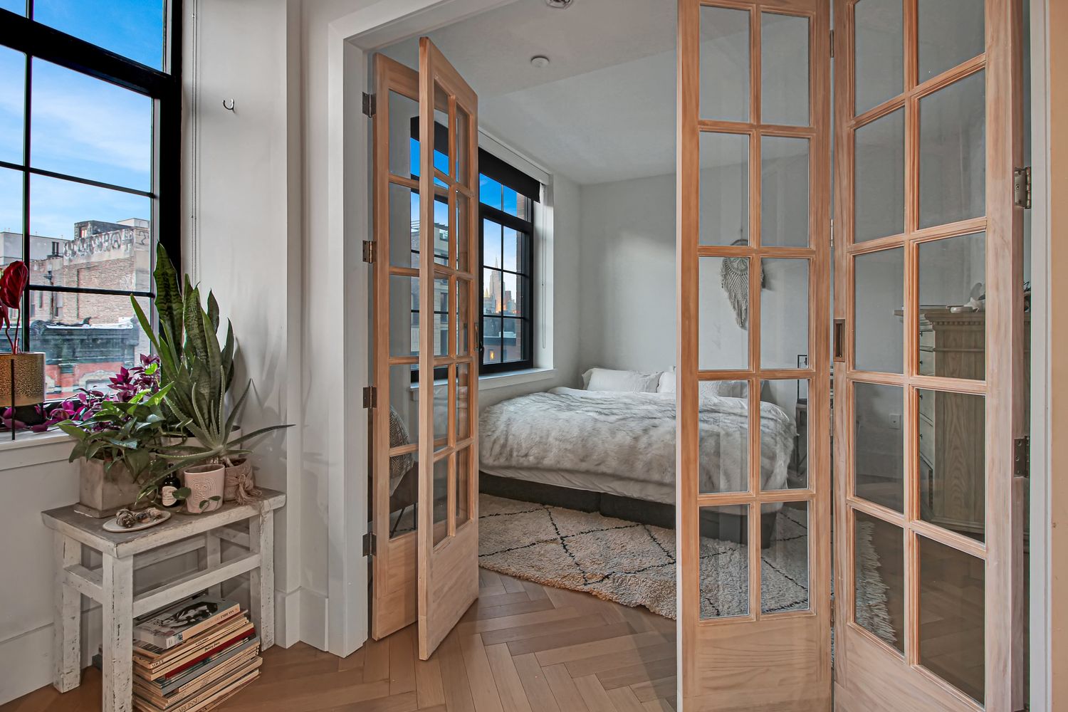100 Avenue A 6C