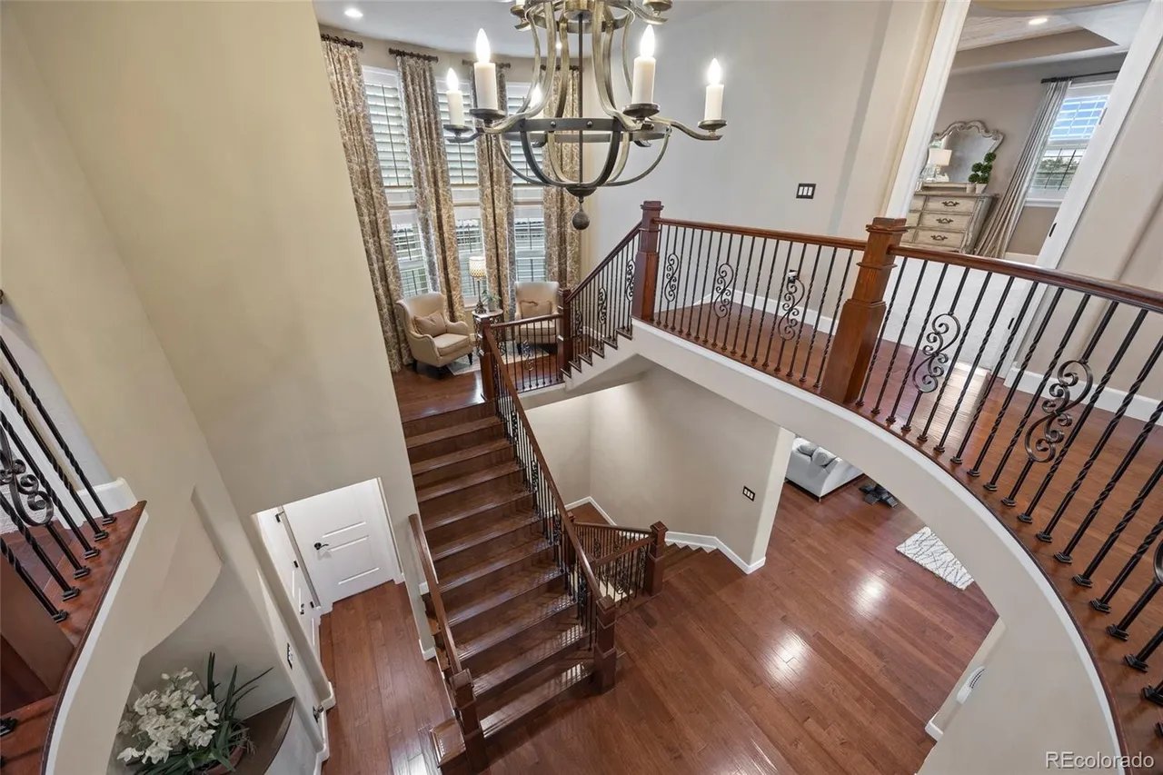 10601 Montecito Dr