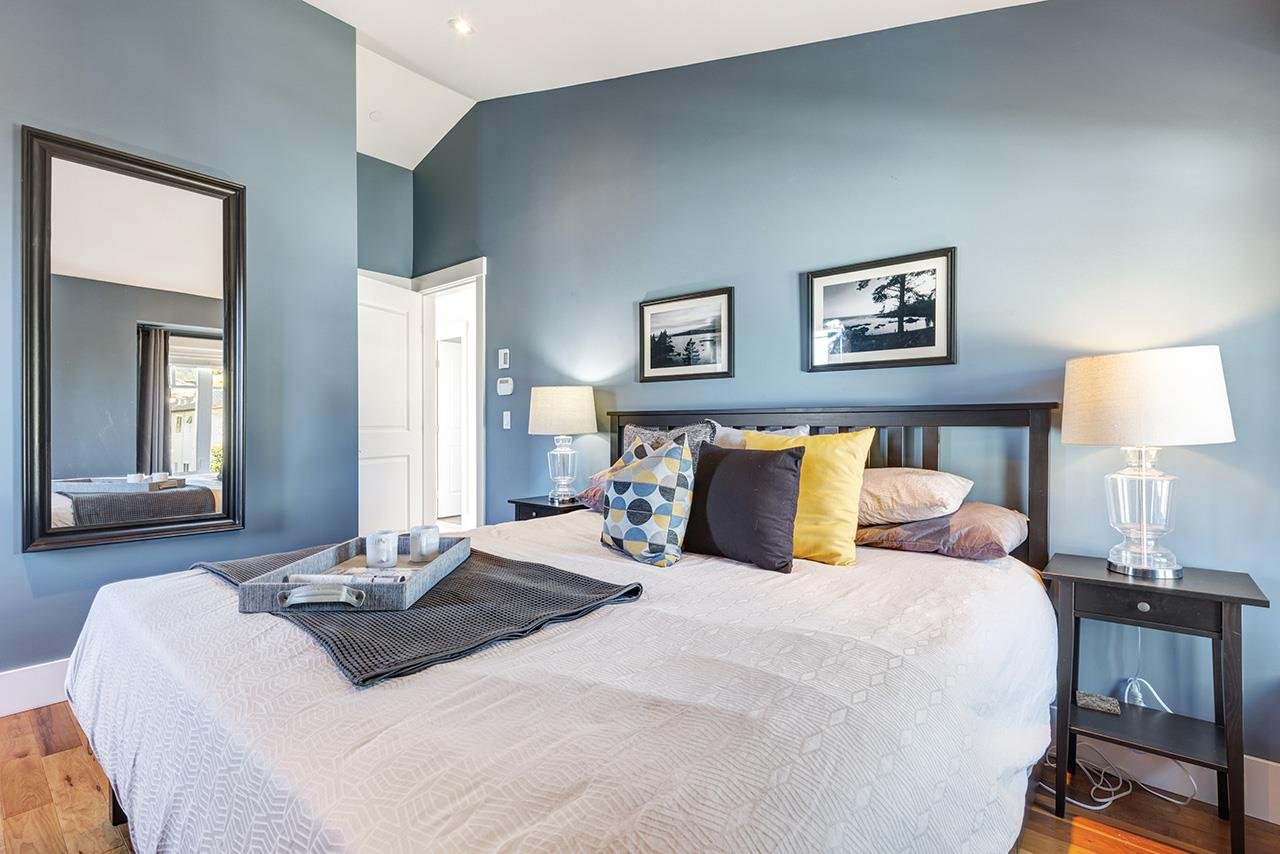 617 Mahon Avenue, North Vancouver