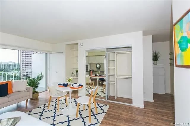 1333 Heulu St APT 1005